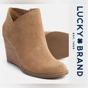 Lucky Brand Tan Suede Wedge Ankle Booties in Original Box